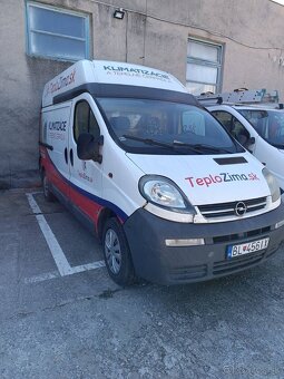 Predam Opel Vivaro rv. 2005 L2H2 1.9DCi - 2