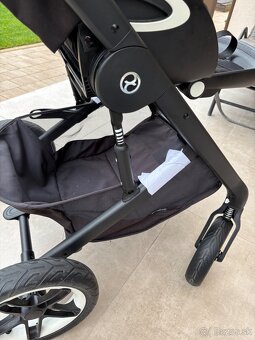 CYBEX TALOS S LUX MOON BLACK športový kočík - 2