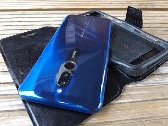 Redmi 8 na 2sim+pamatovka Android 10 Silna bateria 5000 - 2