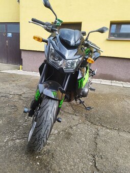 Kawasaki Z750 - 2