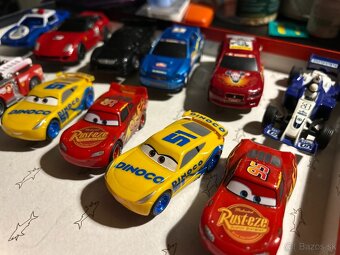 Carrera GO.Ponúkam autíčka a diely na dráhu. Carrera GO - 2