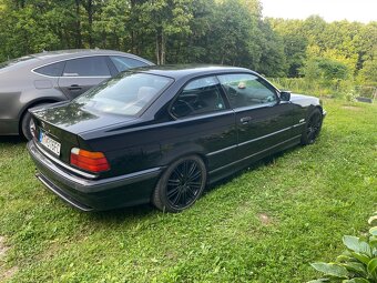 BMW e36 coupe - 2