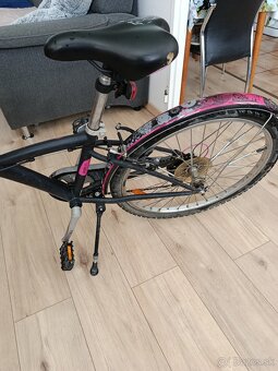 Dievčenský bicykel - 2