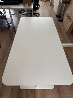 Predám kancelársky stôl IKEA – biely, ako nový - 2