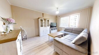 Predaj 4 izbový byt (80m2 +balkón) Veľké Rovné(okr. Bytča) - 2
