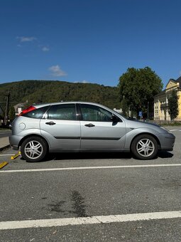 Ford Focus 1.6 - 2