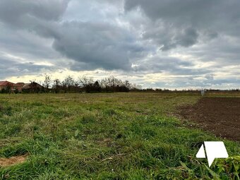Predaj - Stavebný pozemok - Štefanovičová - 2