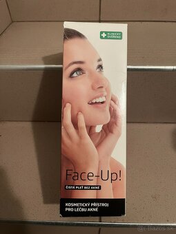 Face up - prístroj na liečbu akné - 2