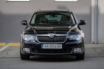 Škoda Superb Combi 3.6 FSI 4X4 Elegance - 2