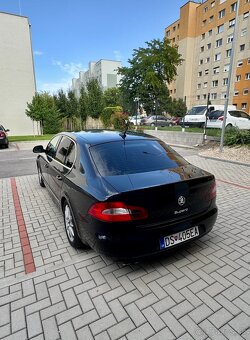Škoda Superb Elegance 2009 (BMP) - 2
