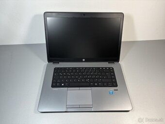 #025 - HP EliteBook 850 G1/i5/8GB/256GB/W11 - 2