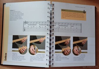 Predám sprievodcu k hre na gitare (Phil Capone) - 2