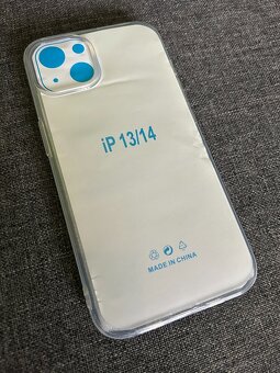 Obal a sklo na Iphone 14 / 13 - 2