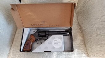 Revolver 357 MAGNUM Taurus - 2