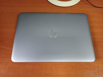 Hp elitebook 820 g3 + Intel core i5 + 16gb ram + Windows 10 - 2