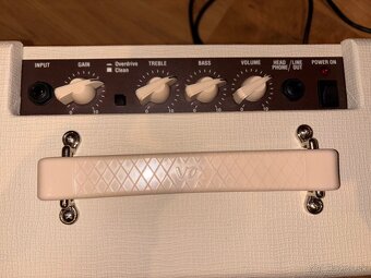 Predám Vox Pathfinder 10 - 2