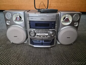 Hi-Fi veža Philips - 2