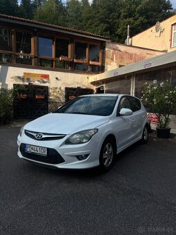 Hyundai i30 1.6 CRDi 66kw M/6 - 2