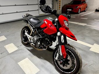 Ducati Hypermotard 796 - 2