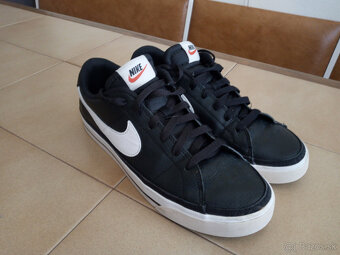 Panske vodeodolne botaky NIKE. - 2