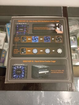Icy Dock Black Vortex 3.5" SAS/SATA HDD - 2