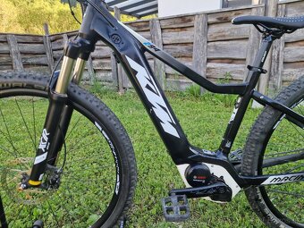 Elektrobicykel KTM Macina Race 294 - 2