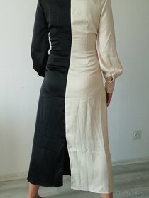 Dvojfarebné šaty YAS - 2