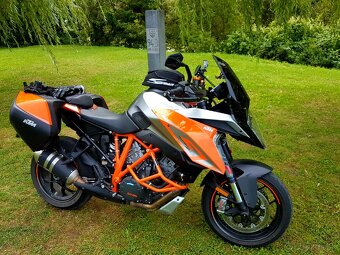 KTM SuperDuke 1290 GT - 2