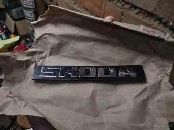 Nový nepoužitý znak škoda - 2