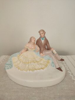 Bechyně keramická porcelánová soška pár 30 cm
- 2