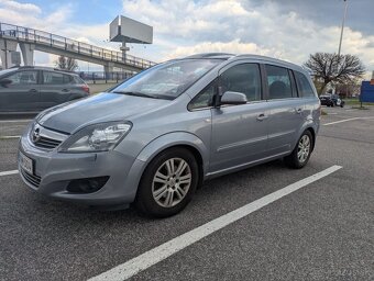 Predám Opel Zafira B 1.9 CDTI, r. 2008, automat - 2