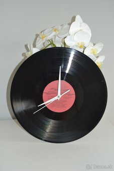 Dizajnové hodiny z vinylovej LP platne - 2