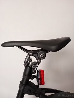 Cyklistické sedlo - 2