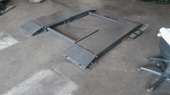 Predam zdvihak noznicovy do 3 ton - 2