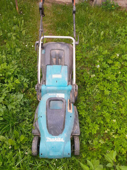 El kosačka Makita ELM4120 - 2