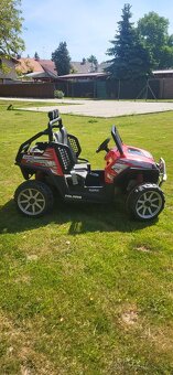 Predám autíčko Peg perego - 2