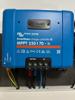 Zostava VICTRON MULTIPLUS 48/5000/70 + 3x Pylontech batéria - 2