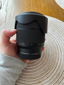 Objetív SONY FE 28-70 mm F3,5-5,6 OSS - 2