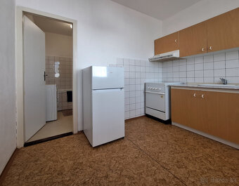 Na prenájom útulný 1-izbový byt v lokalite-Na Hájiku v Žilin - 2