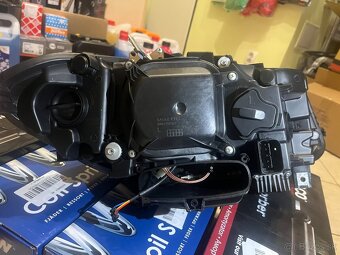 Svetlomet BMW F10/11 - 2