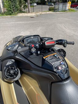 Sea Doo RXT XRS 325 audio model 2025 - skladem - 2