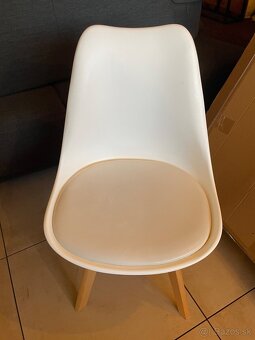 Jedalenske stoličky 4ks - 2