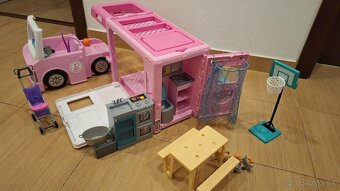 Barbie karavan - 2