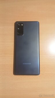 Samsung Galaxy S20 FE 5G - 2