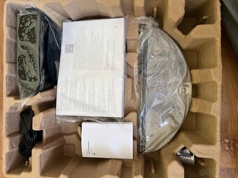 Vysávač robotický - 2