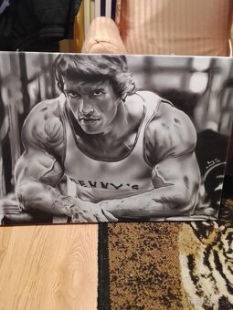 Arnold Schwarzenegger - 2