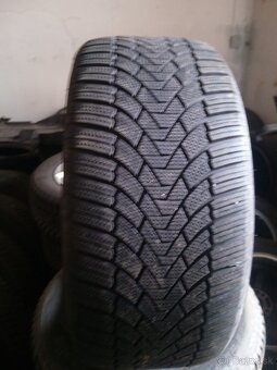 255/40 R19 100 H XL - 2