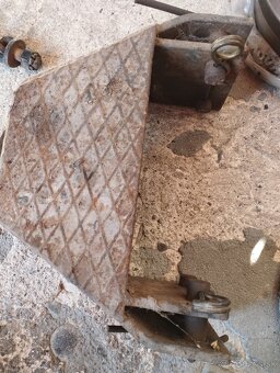 Zetor závažie, záves - 2