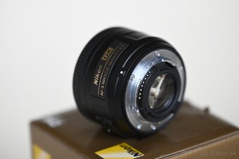 AF-S DX NIKKOR 35mm f/1.8G - 2