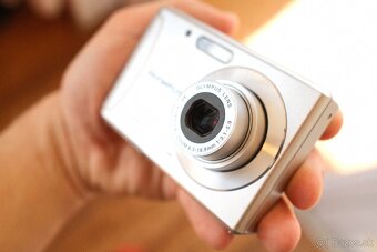 Olympus T100 - 2